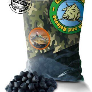 Chyť a pusť Pelety Halibut original carp s dírou 900g - 8mm