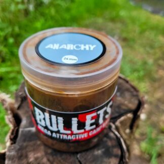 G.B.U. Dipované boilies BULLETS ANARCHY 200g - 20mm