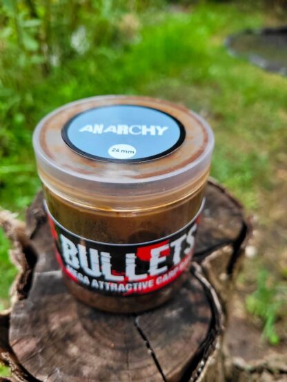 G.B.U. Dipované boilies BULLETS ANARCHY 200g - 20mm